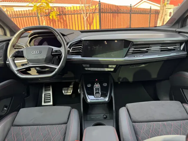 Audi Q5 e-tron — Фото автомобиля 7