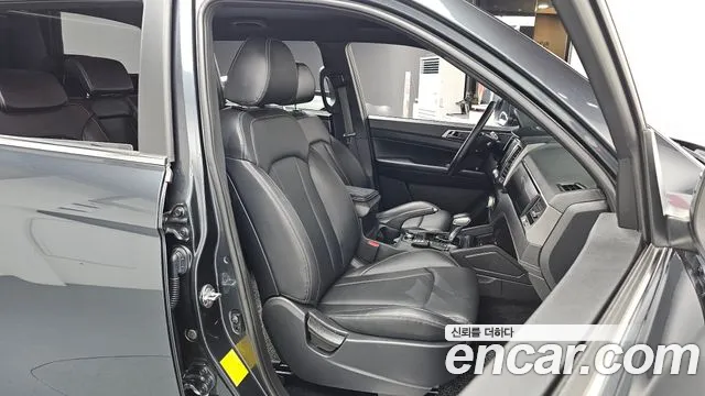 KG_Mobility_Ssangyong Rexton Новый Rexton Sport Дизель 2.2 4WD — Фото автомобиля 24