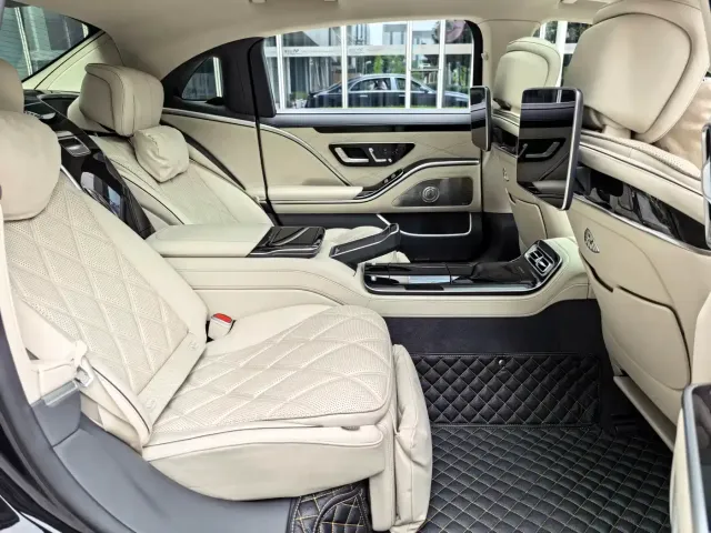 Mercedes-Benz Maybach S-Class — Фото автомобиля 16