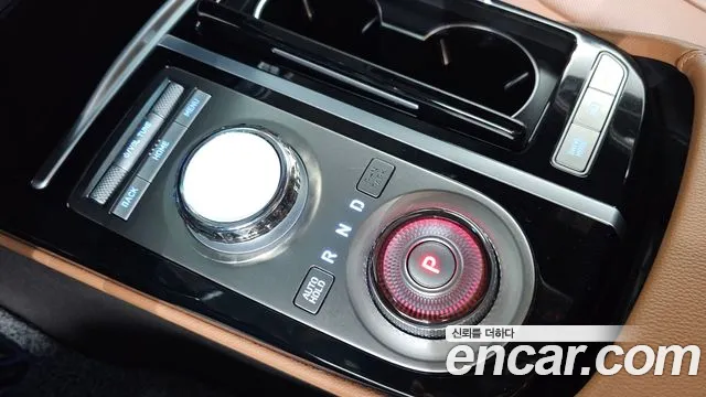 Genesis G80 Бензин 3.5 турбо AWD — Фото автомобиля 8
