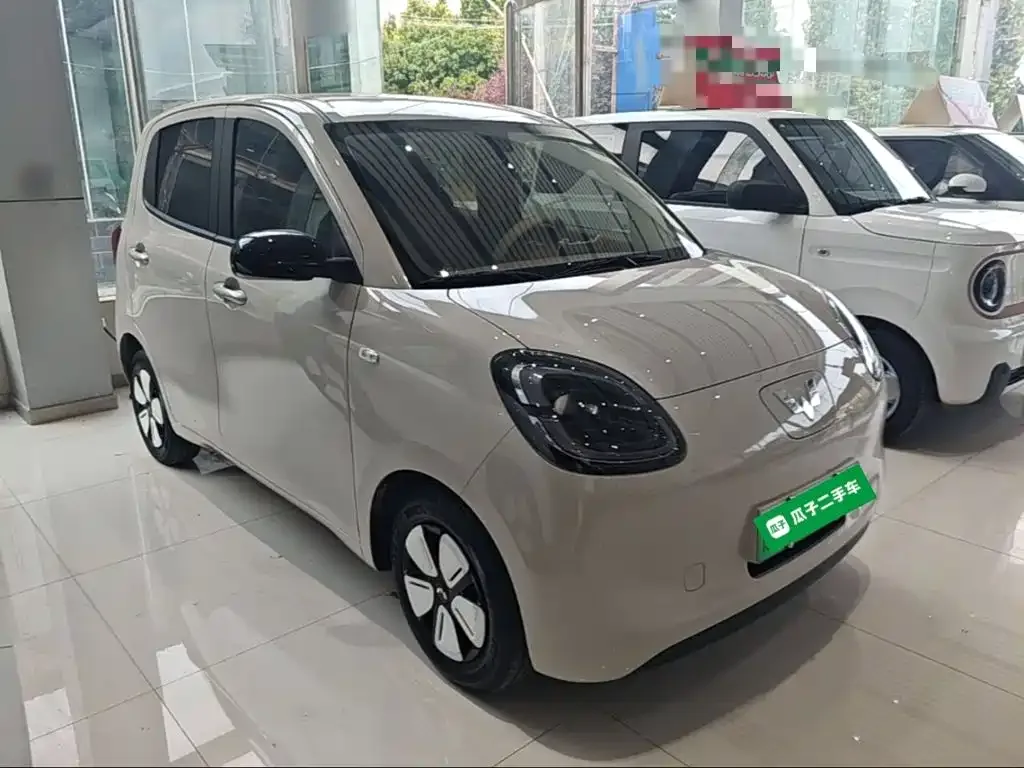 Wuling Motors Hongguang MINIEV 2025 4-Door Advanced — Фото автомобиля 3