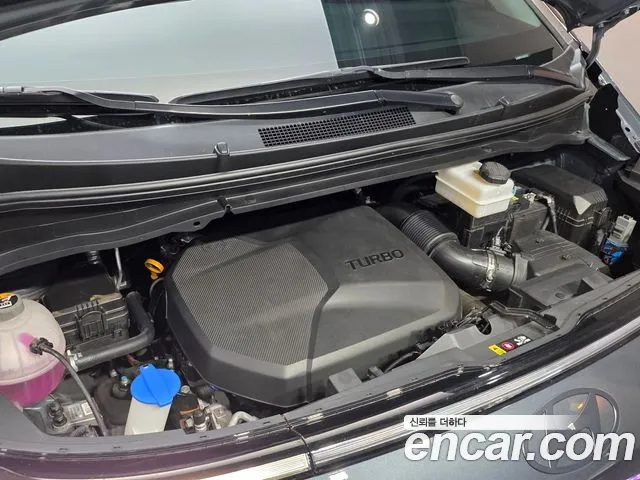 Hyundai Staria Staria 4WD Lounge 9 мест — Фото автомобиля 6
