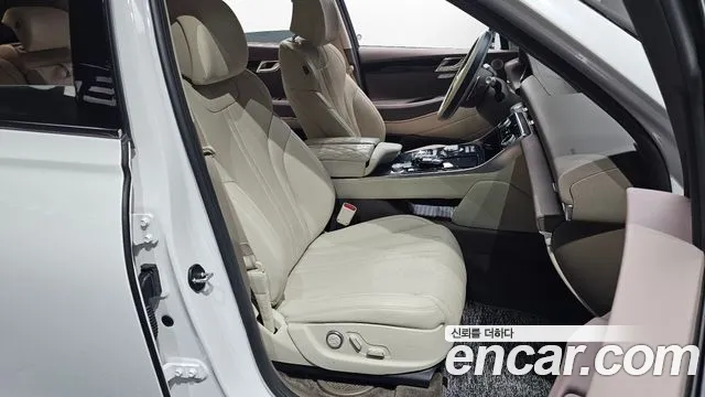 Genesis GV80 — Фото автомобиля 10