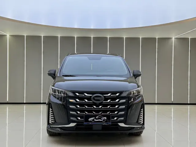 GAC Trumpchi M6 — Фото автомобиля 2