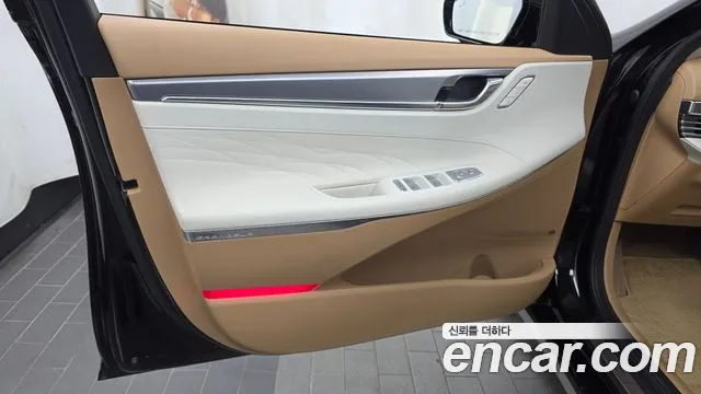 Hyundai Grandeur — Фото автомобиля 22