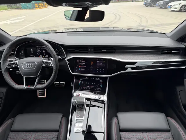 Audi RS 7 — Фото автомобиля 10