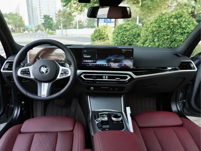 BMW 3 Series — Фото автомобиля 21