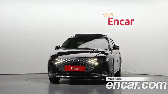 Hyundai Grandeur (New) Hybrid — Фото автомобиля 3