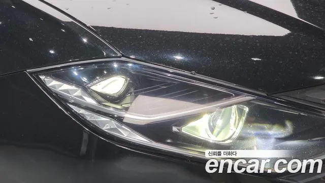 Hyundai Grandeur Новый Grandeur IG 3.0 LPi (Для проката) — Фото автомобиля 21
