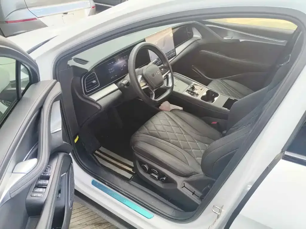 BYD Sealion 07 EV 2024 610 Long Range Edition — Фото автомобиля 8