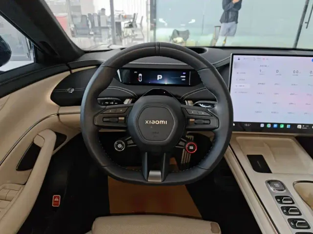 Xiaomi SU7 — Фото автомобиля 10