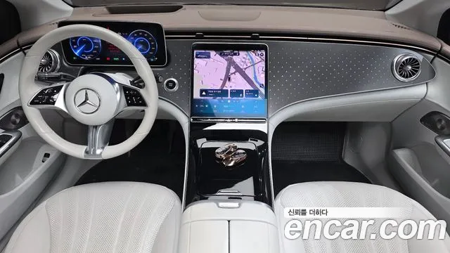Mercedes-Benz EQE V295 — Фото автомобиля 10