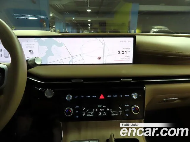 Genesis G80 Бензин 2.5 турбо AWD — Фото автомобиля 12