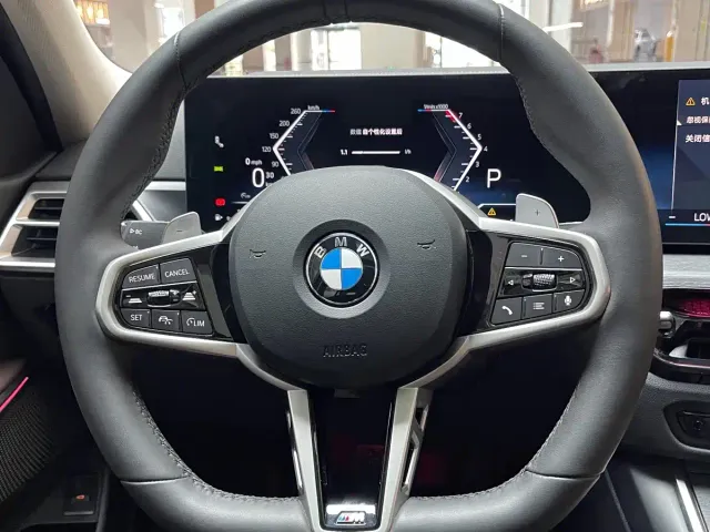 BMW BMW 3 Series 2025 325Li M Sport Package — Фото автомобиля 8