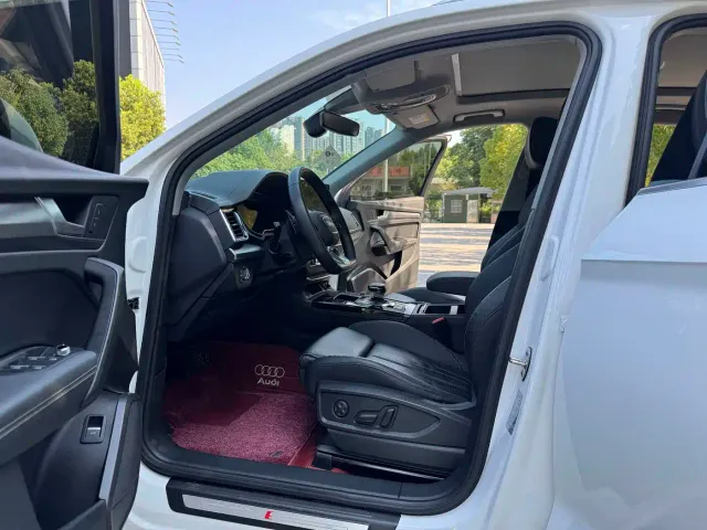 Audi Audi Q5L 2022 40T Luxury Dynamic — Фото автомобиля 10