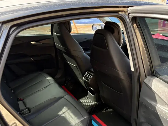 Changan Lamore — Фото автомобиля 7