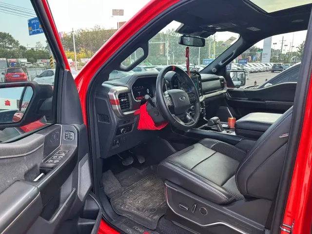 Ford F-150 Raptor — Фото автомобиля 4