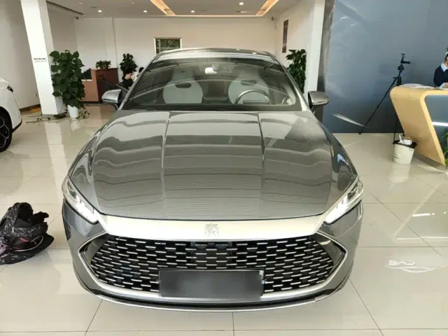 BYD Qin PLUS — Фото автомобиля 2