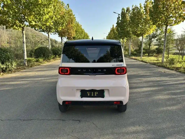 Wuling Hongguang Mini EV — Фото автомобиля 7