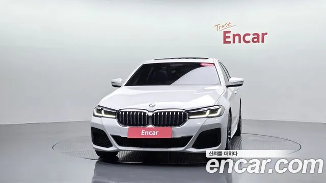 BMW 5-Series 5 серия (G30) 523d M Sport — Фото автомобиля 3