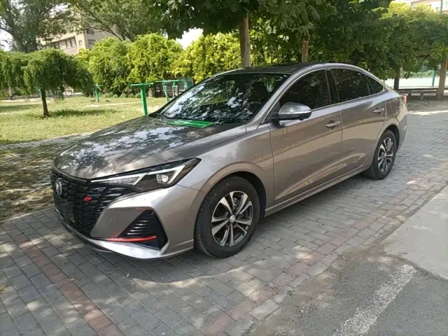 Фотография автомобиля — Changan Eado