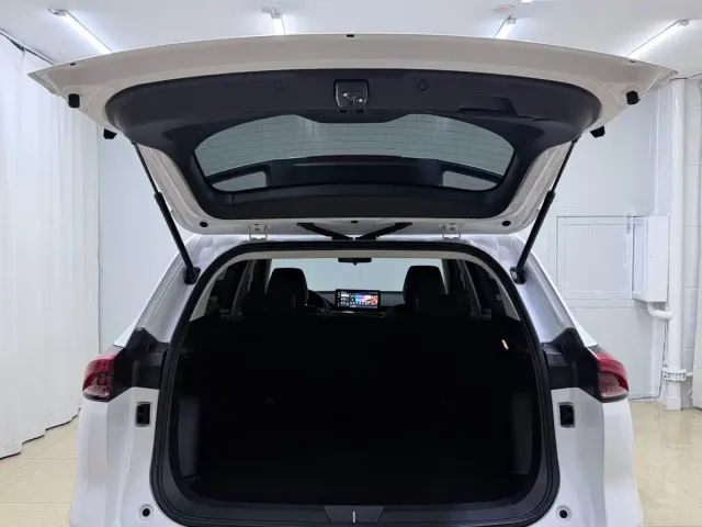 Haval H6 — Фото автомобиля 20