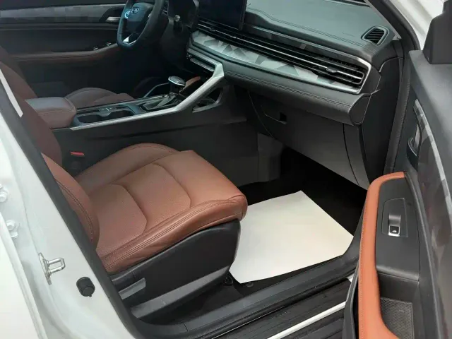 Geely Vision X6 — Фото автомобиля 10