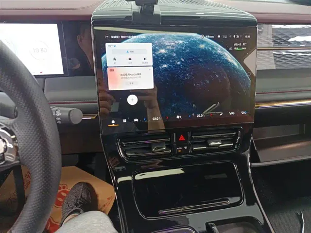 GAC Trumpchi M8 — Фото автомобиля 12