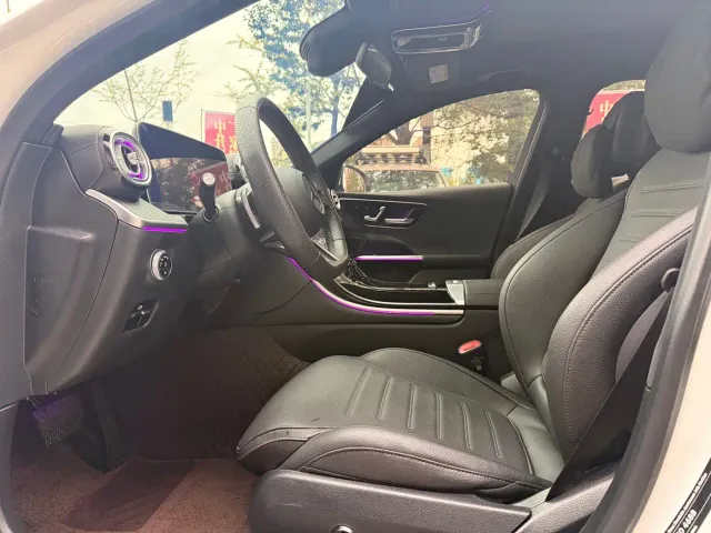 Mercedes-Benz C-Class — Фото автомобиля 16