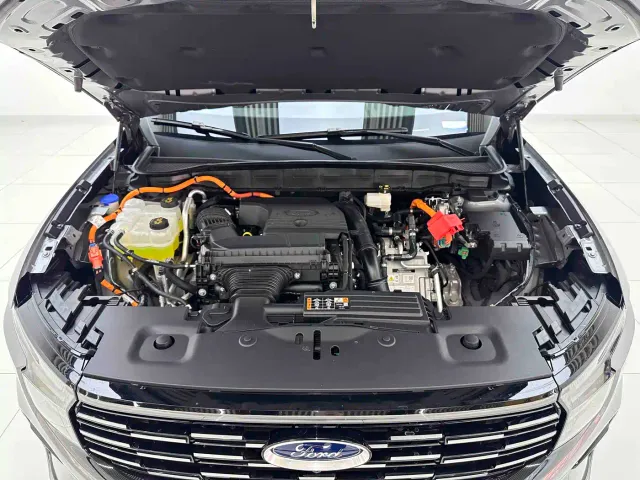Ford Edge — Фото автомобиля 7