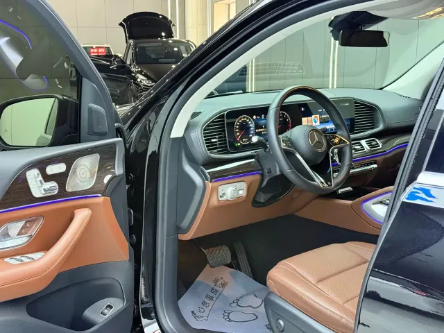 Mercedes-Benz GLE-Class — Фото автомобиля 4