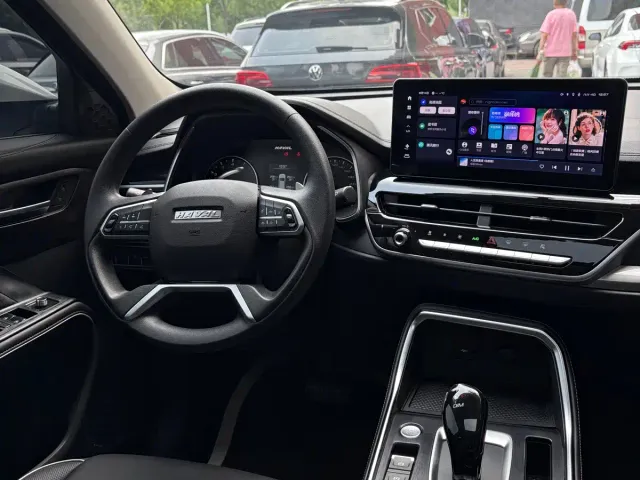 Haval H6 — Фото автомобиля 8