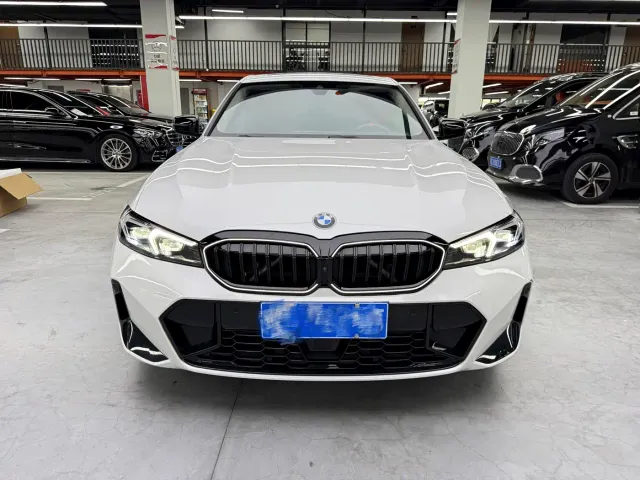 BMW 3 Series — Фото автомобиля 2