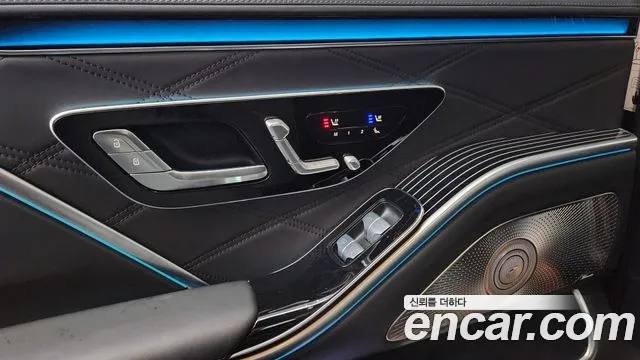 Mercedes-Benz S-Class — Фото автомобиля 13