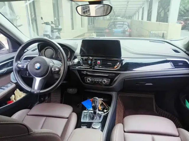 BMW 1 Series — Фото автомобиля 12