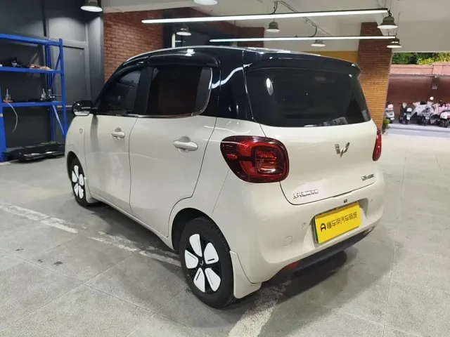 Wuling Hongguang Mini EV — Фото автомобиля 3