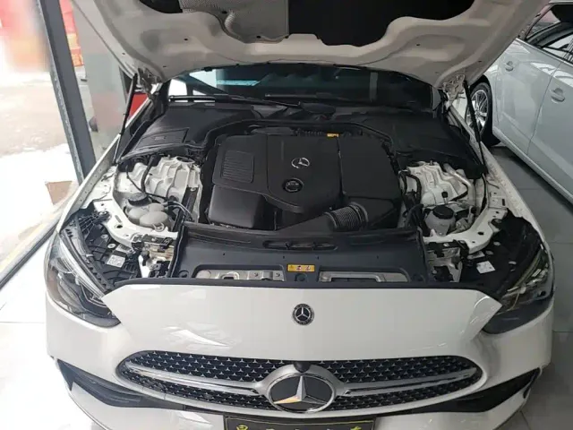 Mercedes-Benz C-Class — Фото автомобиля 19