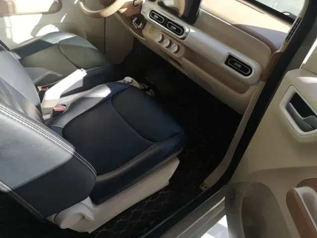 Wuling Hongguang Mini EV — Фото автомобиля 24