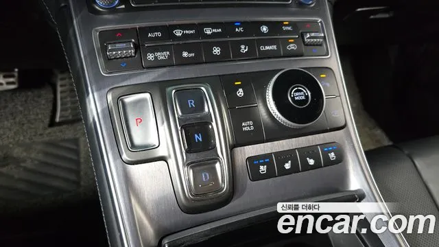 Hyundai Santafe — Фото автомобиля 4