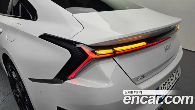 Kia K8 The New K8 2.5 Бензин 2WD — Фото автомобиля 20