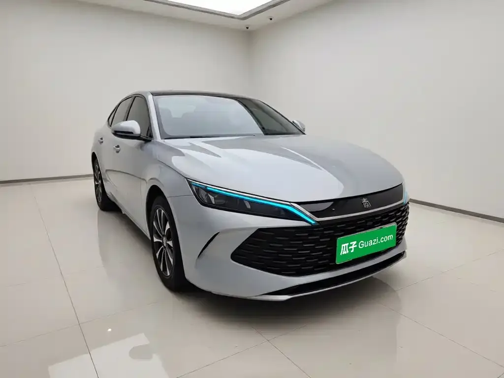 BYD Qin L 2024 DM-i 80KM Leading Edition — Фото автомобиля 3