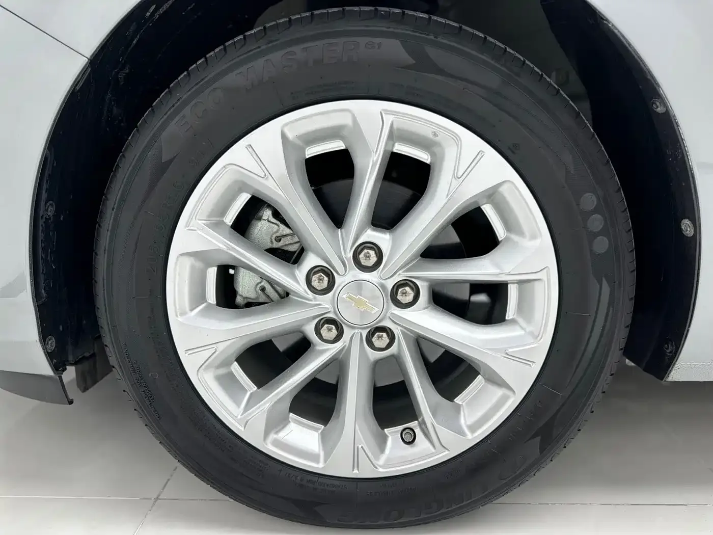 Chevrolet Monza 2023 1.5L Dual-Clutch Enjoyment Edition — Фото автомобиля 13