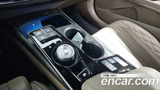Kia K8 Signature — Фото автомобиля 9