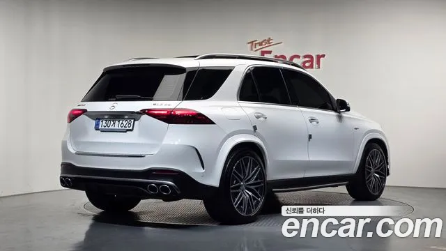 Mercedes-Benz GLE-Class — Фото автомобиля 2
