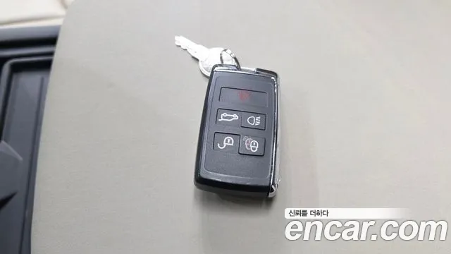 Land Rover Defender L663 — Фото автомобиля 29