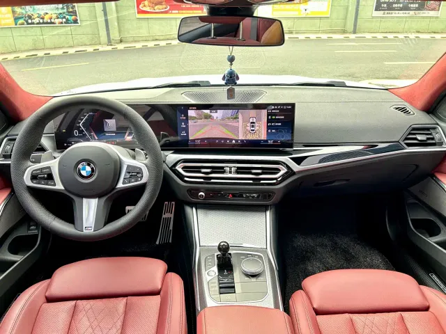 BMW 3 Series — Фото автомобиля 4