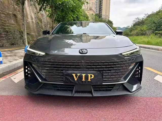 Changan UNI-V — Фото автомобиля 2
