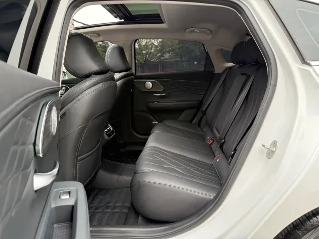 Chery Arrizo 8 PRO — Фото автомобиля 5