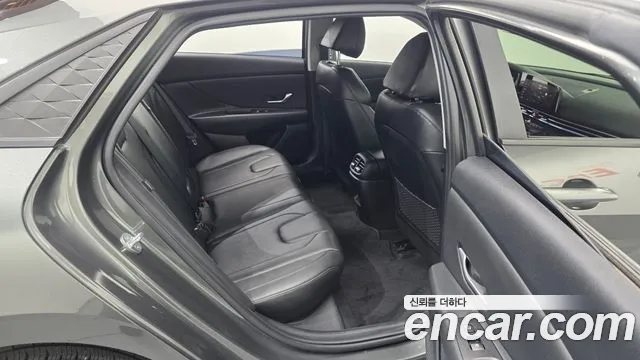 Hyundai Avante — Фото автомобиля 18