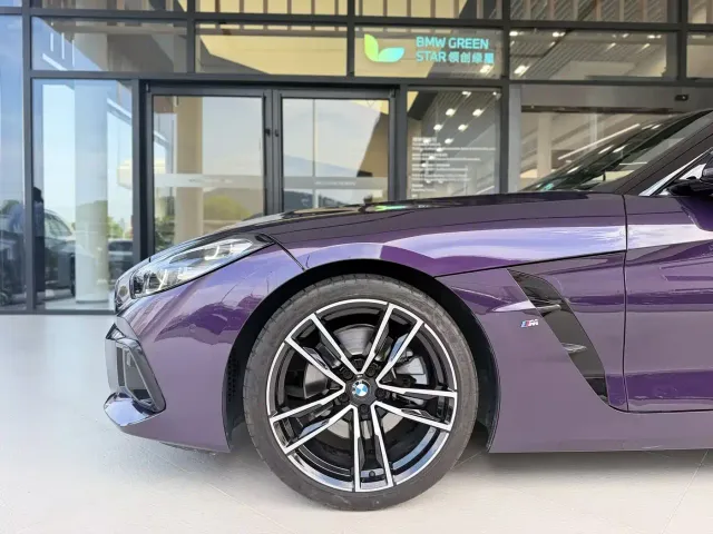 BMW Z4 — Фото автомобиля 4